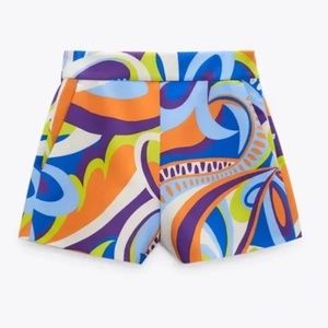 CCO ↓ Zara High Waist Printed Shorts XS
